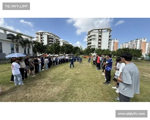 体教融合新实践：冠军运动员进校园，激发青少年举重兴趣